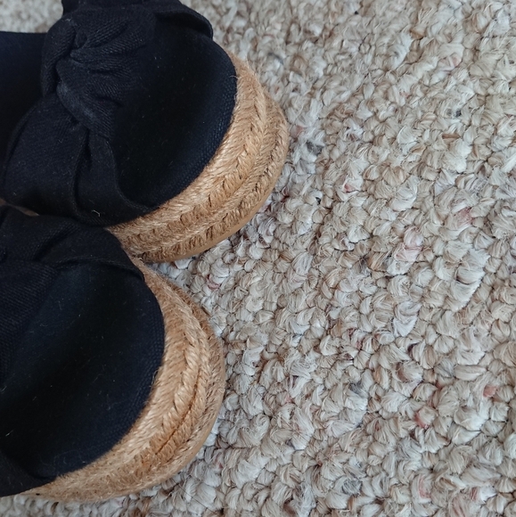 TORY BURCH Knotted Bow Wedge Espadrille Platform Sandal Black/NAVY/ Tan SIZE 6.5 - Picture 10 of 16